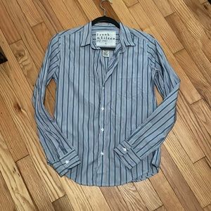 Frank & Eileen “Wrinkled” Barry Button Up Shirt Small
